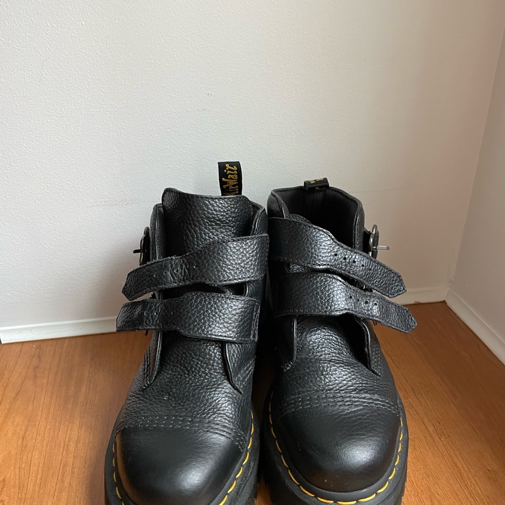 Platform Dr.Martens Boots